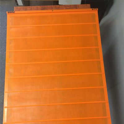 5 Layer Stack Sizer Vibrating Polyweb Urethane Screens Untuk Pemisahan Bahan Dalam Warna Oranye