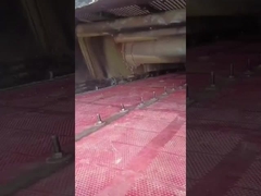 Panel layar karet merah-hitam